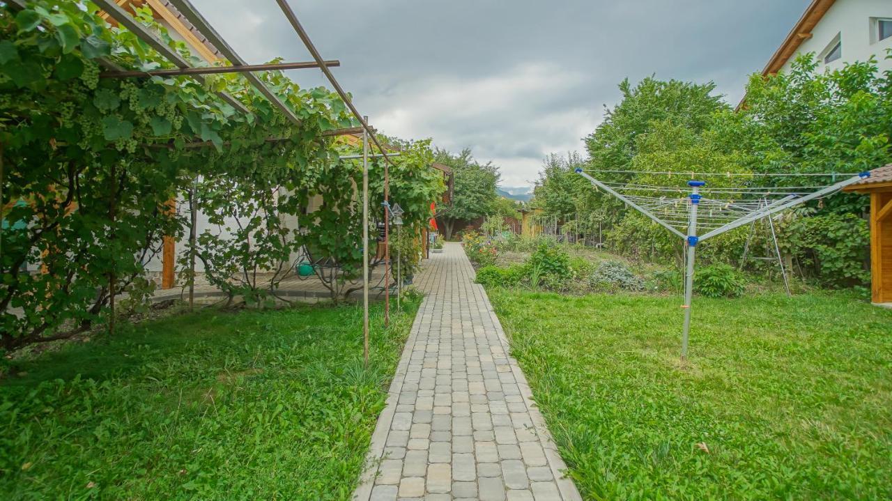 Vilux With Indoor Private Parking Apartment *