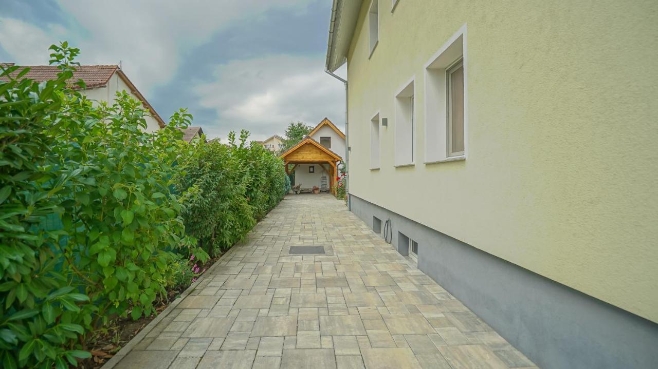 Vilux With Indoor Private Parking Brasov